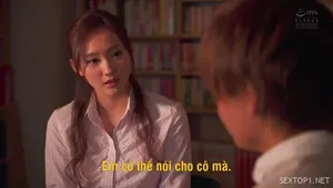 Thức dậy sau bữa tiệc rượu công ty, tôi đang ở nhà cô đồng nghiệp