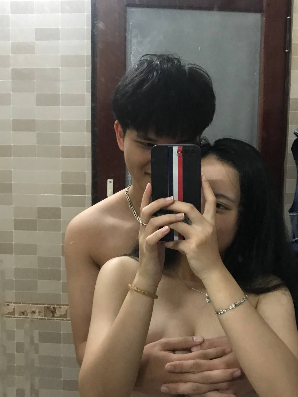 IPX-883, IPX-883 Tôi không thể cưỡng lại được vòng 3 chữ T săn chắc không ngờ của cô chị dâu lười biếng và tôi phát điên vì vòng 3 của cô ấy ngay giữa mùa hè! Anna Kami